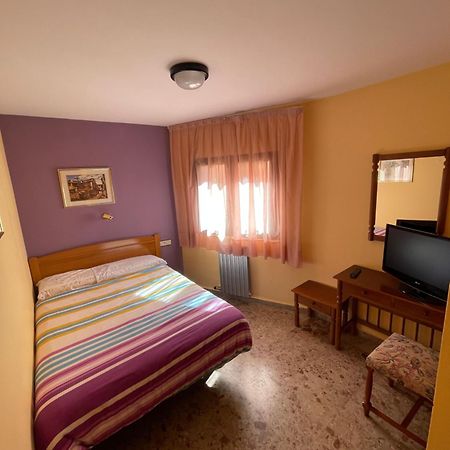 Hostal Casa Martina Guadalaviar Екстериор снимка